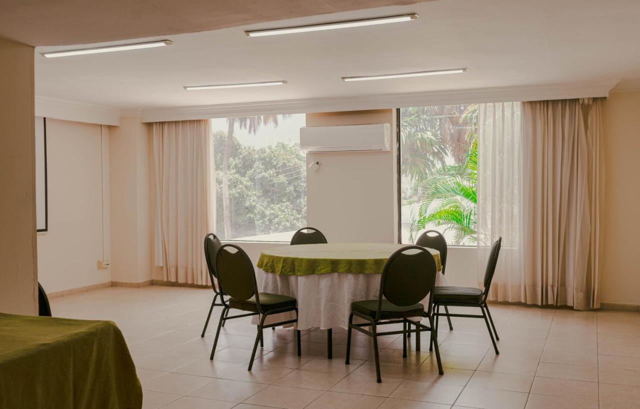 Hotel Faranda Express Puerta Del Sol Barranquilla, A Member Of Radisson Individuals Barranquilla  Exterior photo