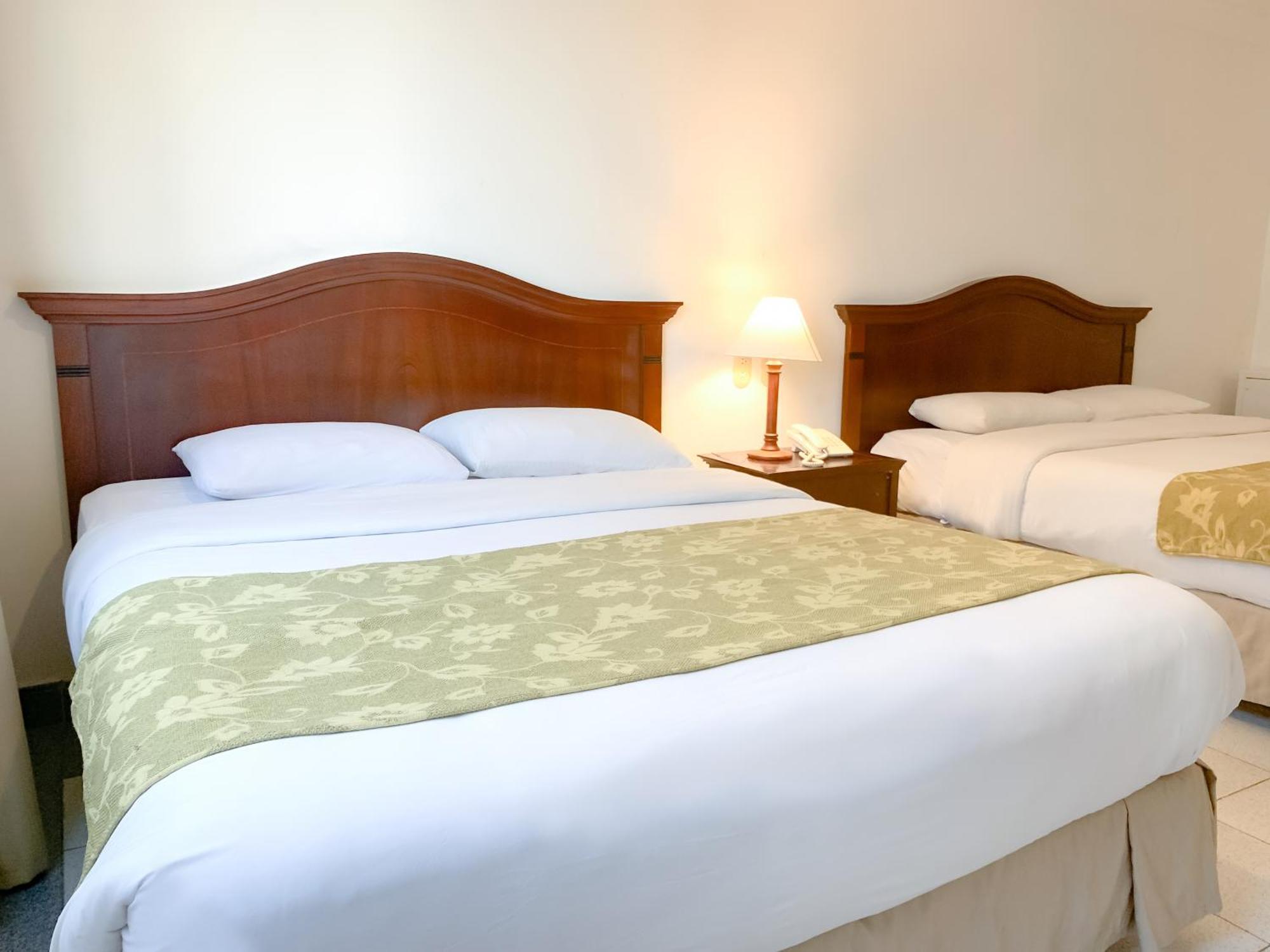Hotel Faranda Express Puerta Del Sol Barranquilla, A Member Of Radisson Individuals Barranquilla  Exterior photo